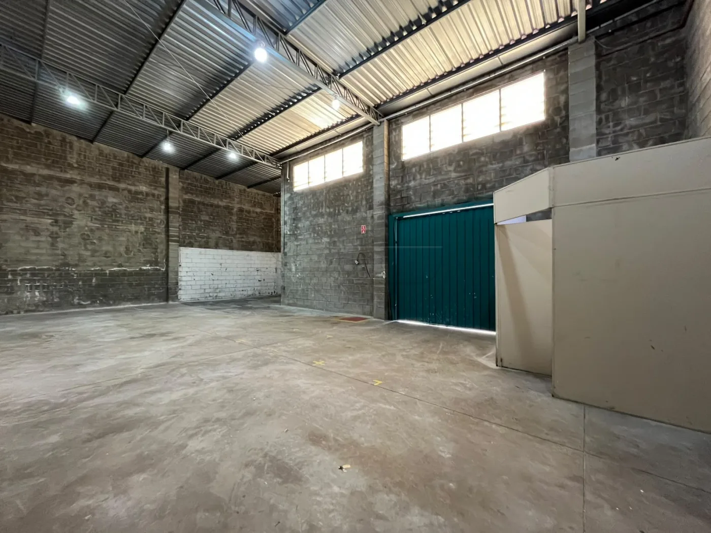 Alugar Comercial / Barrac&atilde;o em Limeira R$ 5.000,00 - Foto 13