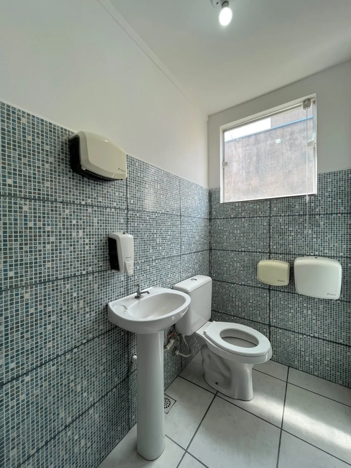Alugar Comercial / Barrac&atilde;o em Limeira R$ 5.000,00 - Foto 19