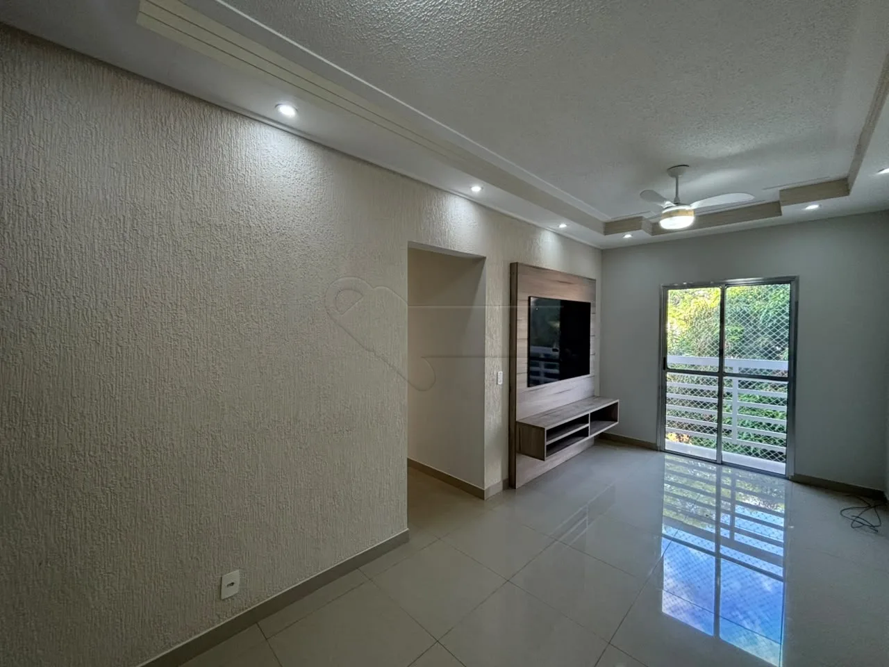 Alugar Apartamento / Padr&atilde;o em Limeira R$ 1.700,00 - Foto 2