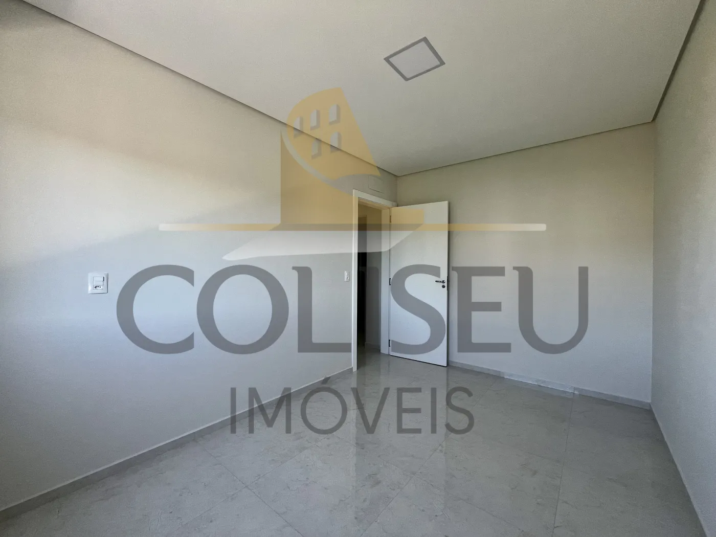 Alugar Apartamento / Padr&atilde;o em Conc&oacute;rdia R$ 1.950,00 - Foto 19
