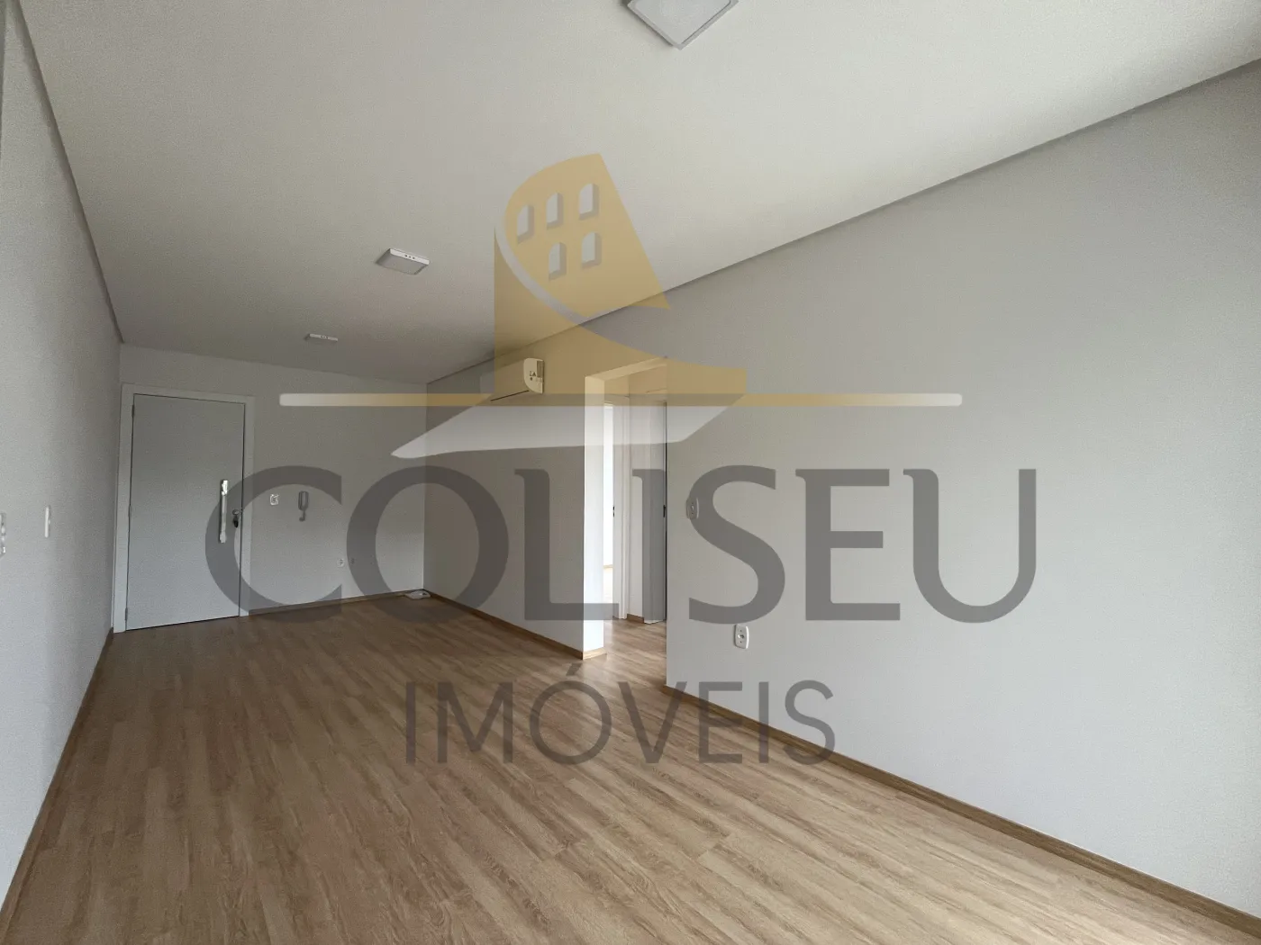 Alugar Apartamento / Padr&atilde;o em Conc&oacute;rdia R$ 1.300,00 - Foto 8