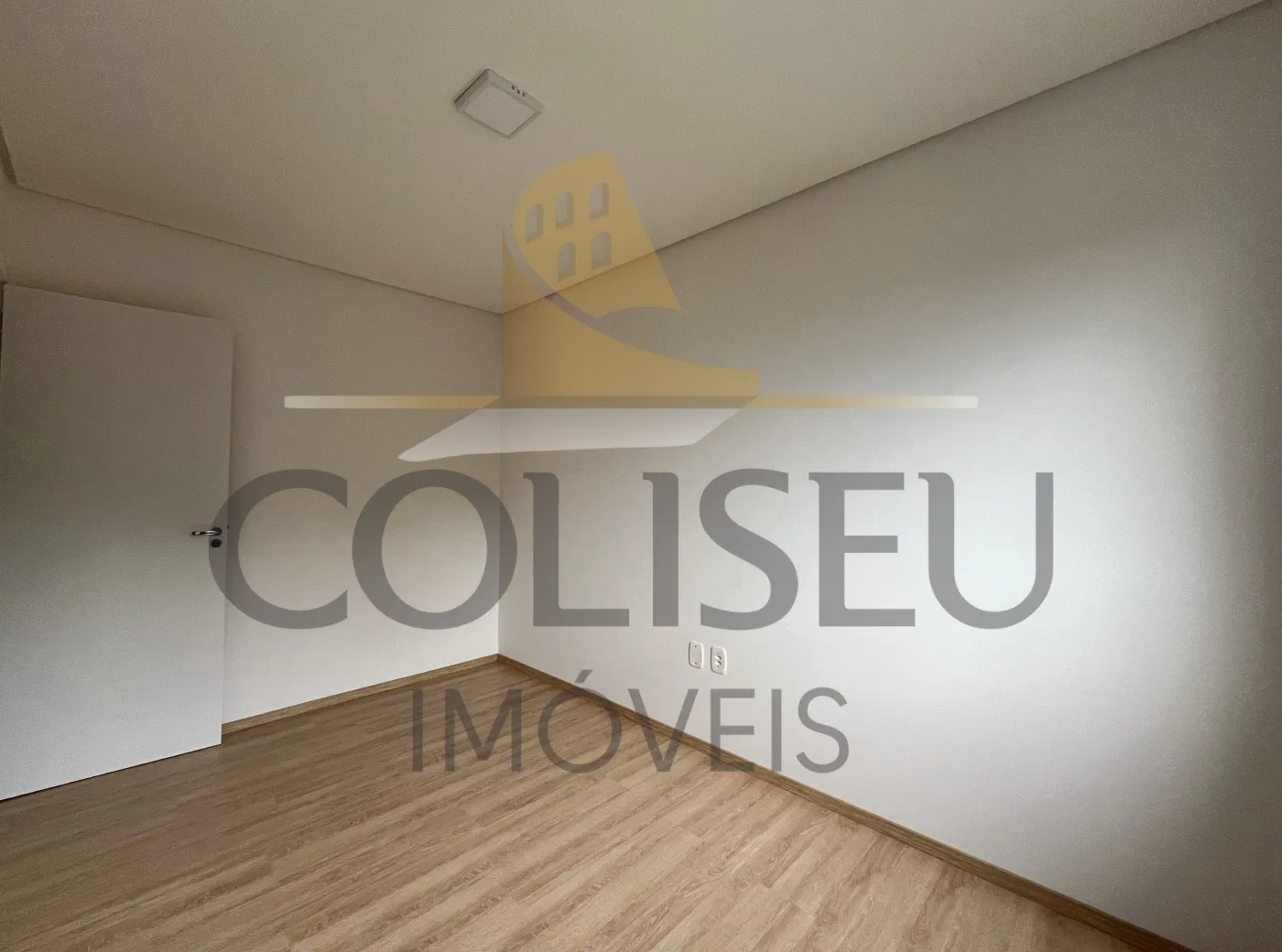 Alugar Apartamento / Padr&atilde;o em Conc&oacute;rdia R$ 1.300,00 - Foto 16