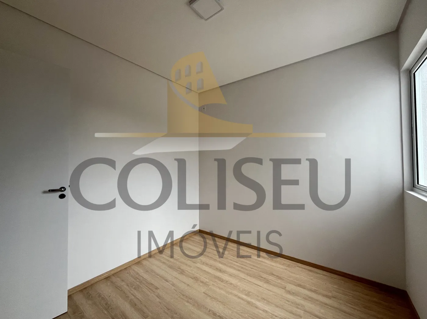 Alugar Apartamento / Padr&atilde;o em Conc&oacute;rdia R$ 1.300,00 - Foto 21