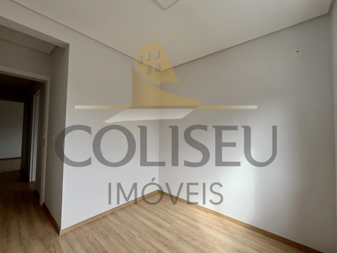 Alugar Apartamento / Padr&atilde;o em Conc&oacute;rdia R$ 1.300,00 - Foto 25