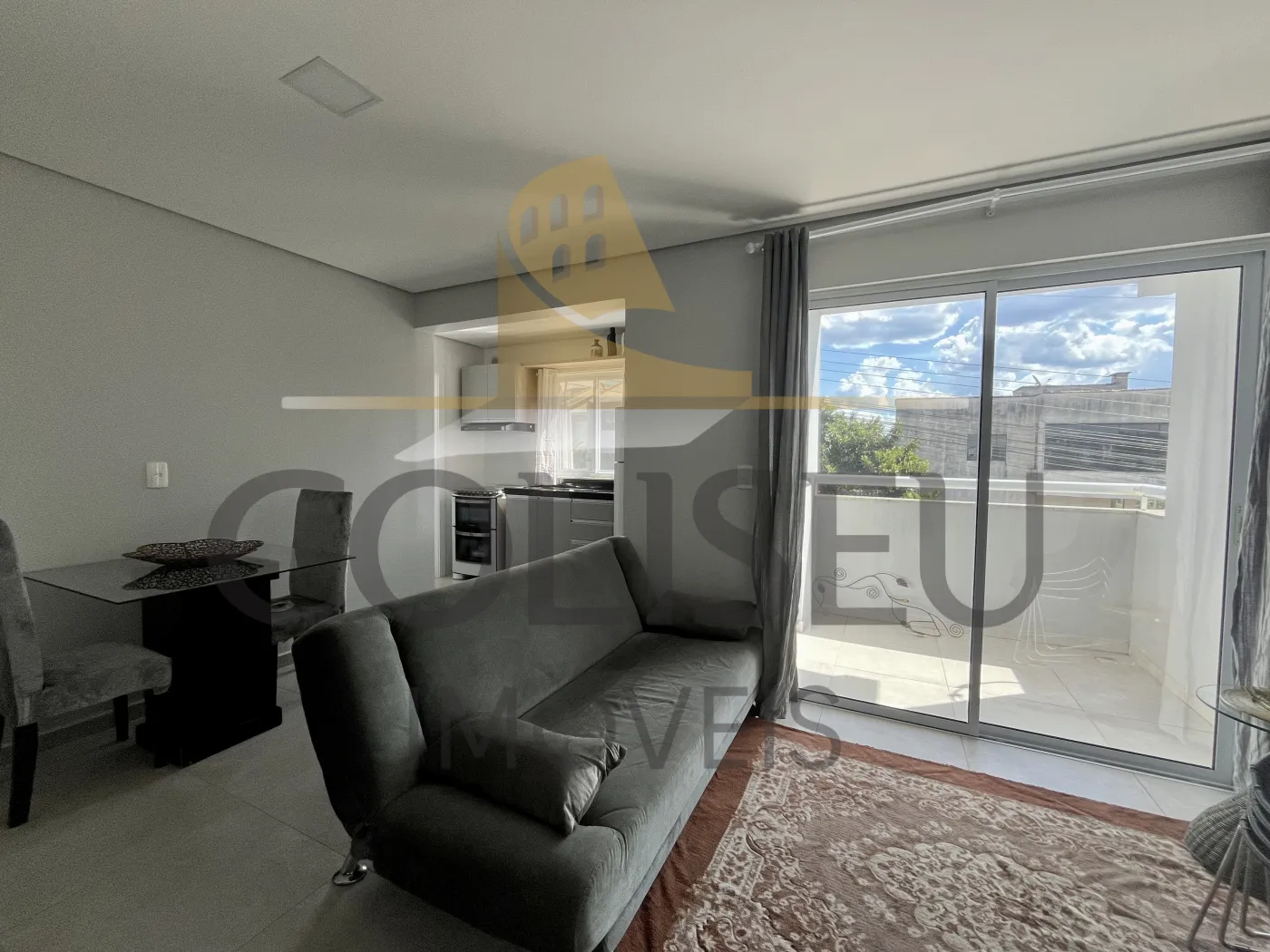 Alugar Apartamento / Padr&atilde;o em Conc&oacute;rdia R$ 2.200,00 - Foto 4