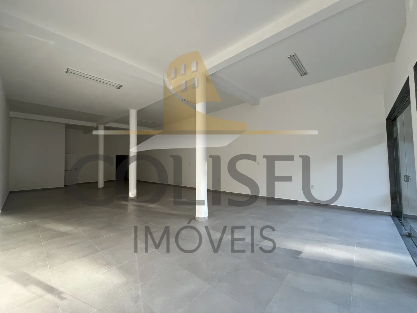 Alugar Comercial / Loja em Conc&oacute;rdia R$ 12.000,00 - Foto 2