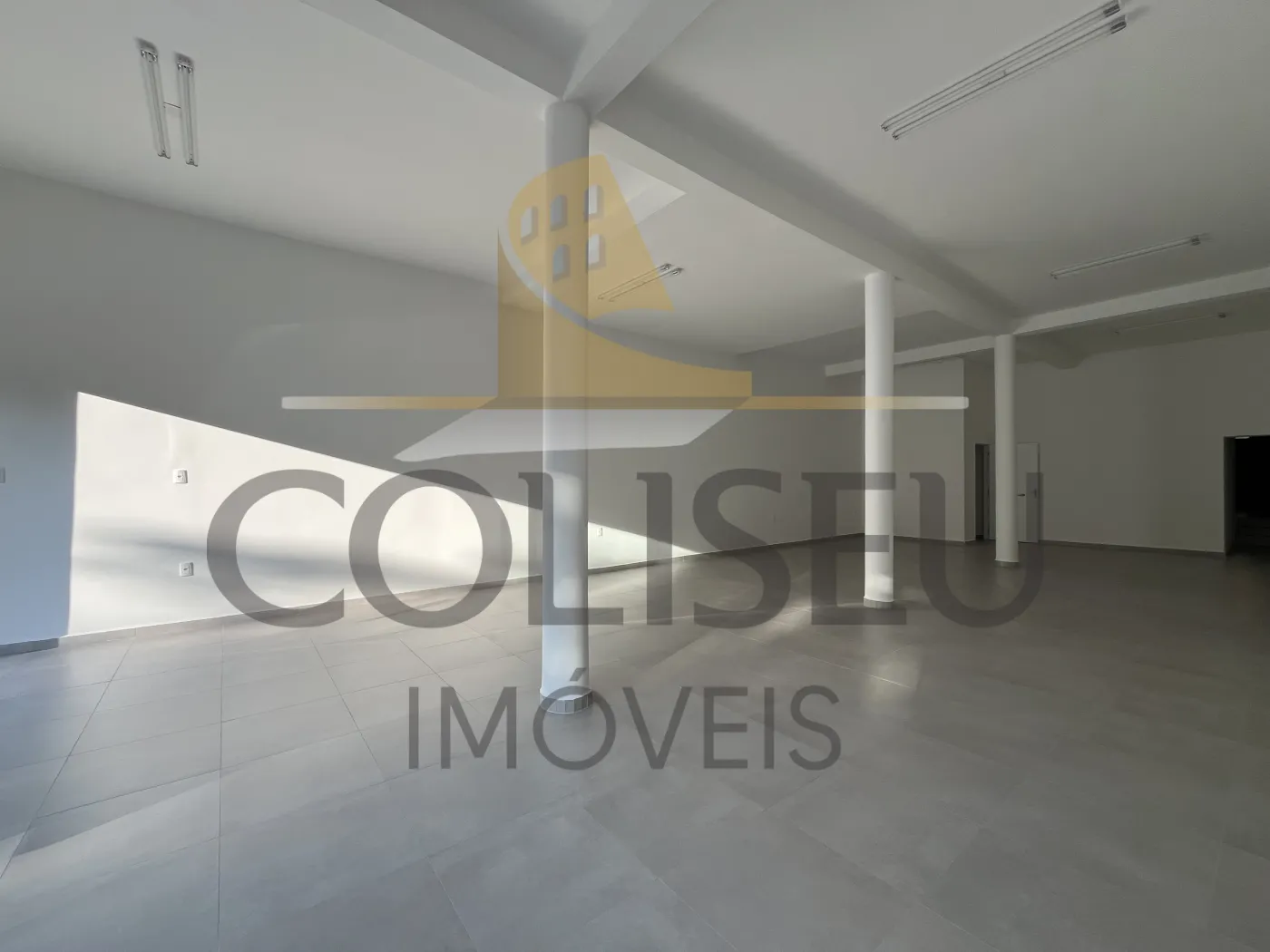 Alugar Comercial / Loja em Conc&oacute;rdia R$ 12.000,00 - Foto 4