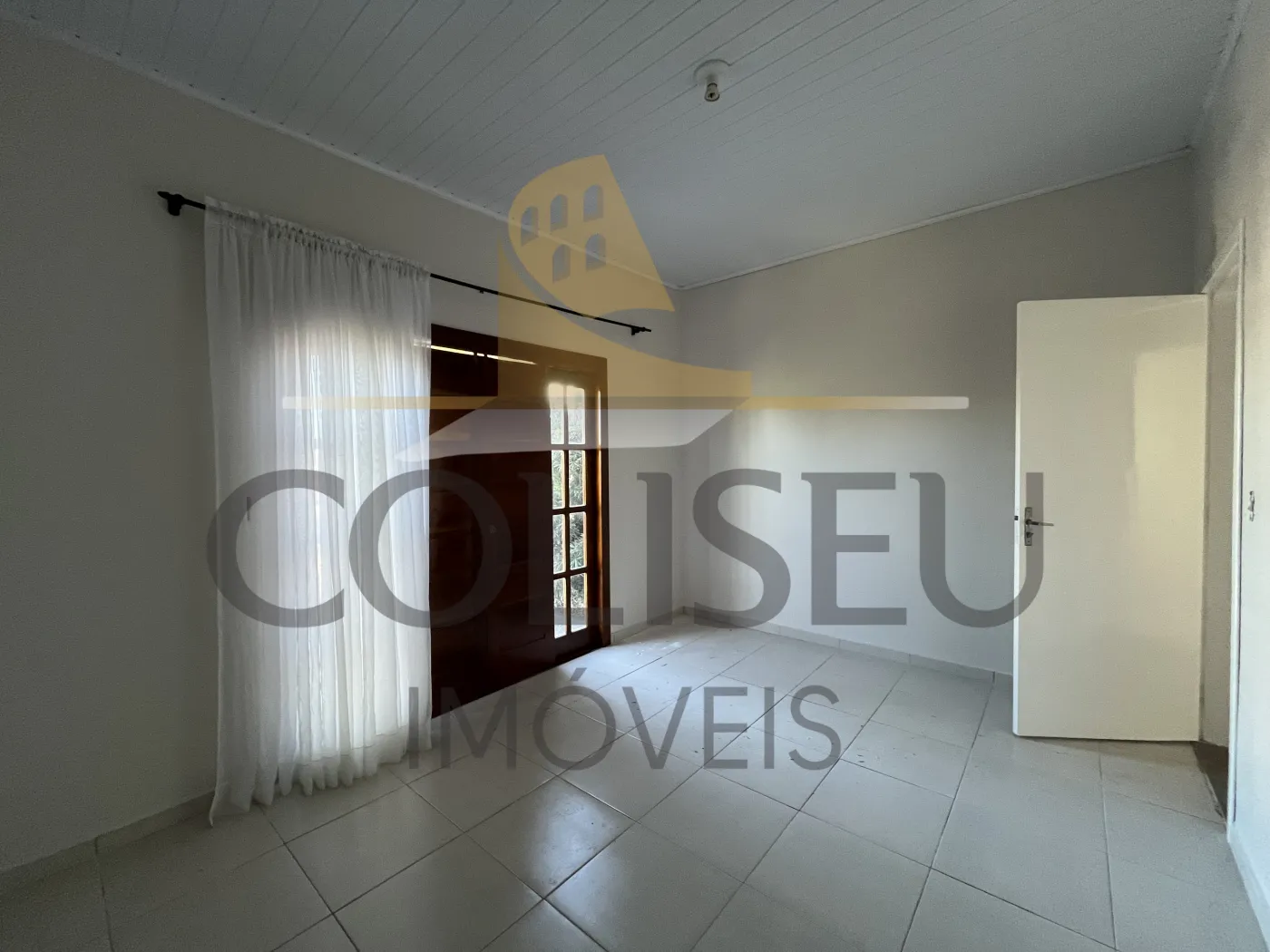 Alugar Casa / Padr&atilde;o em Conc&oacute;rdia R$ 2.100,00 - Foto 17