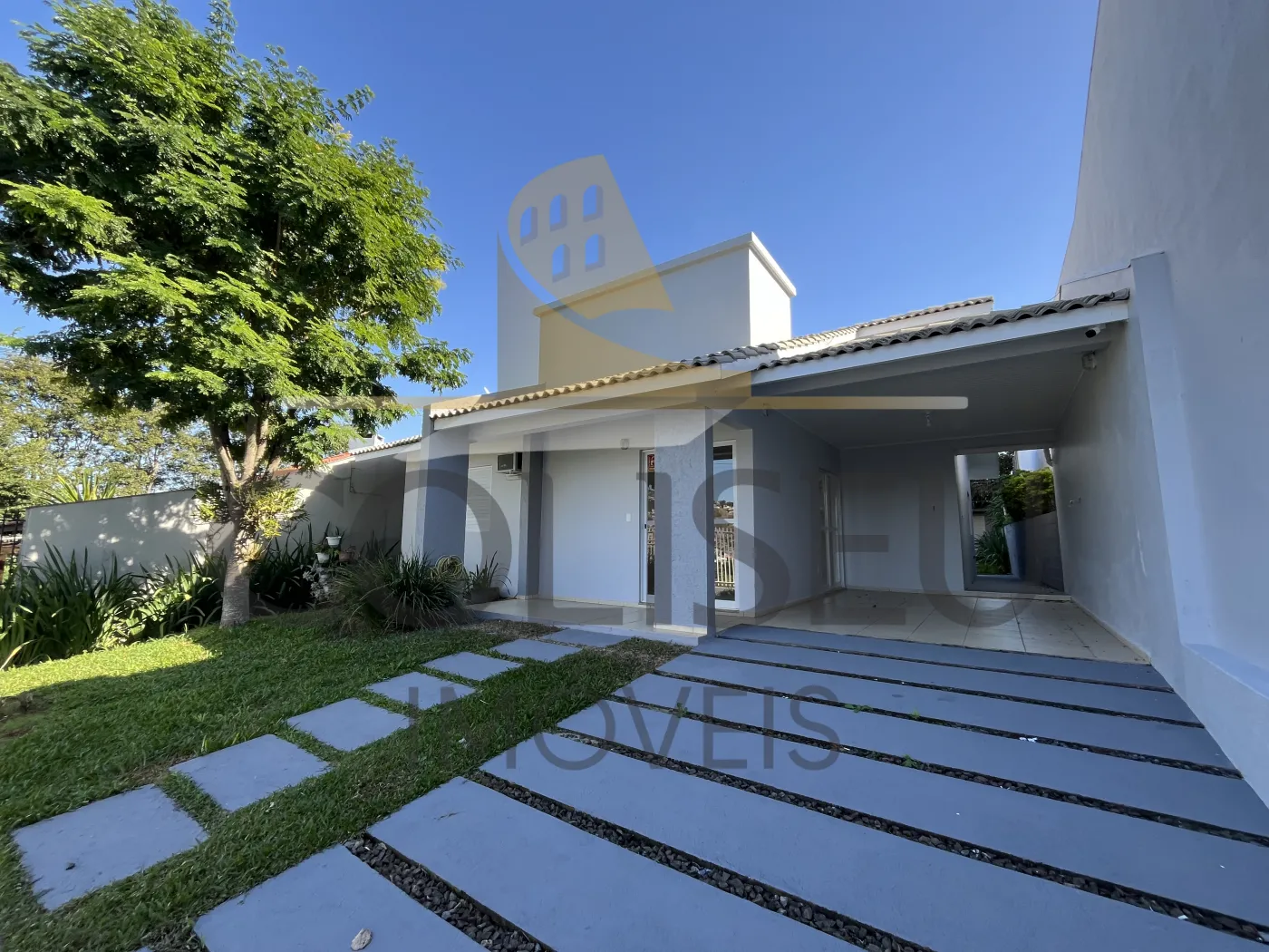 Alugar Casa / Padr&atilde;o em Conc&oacute;rdia R$ 2.500,00 - Foto 1