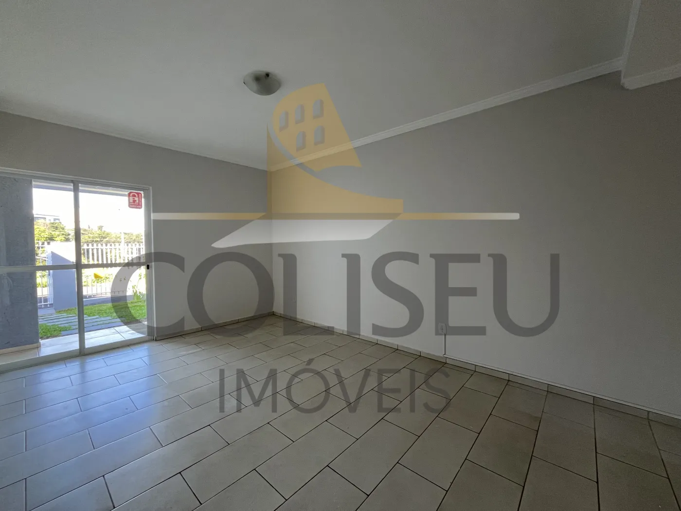 Alugar Casa / Padr&atilde;o em Conc&oacute;rdia R$ 2.500,00 - Foto 9