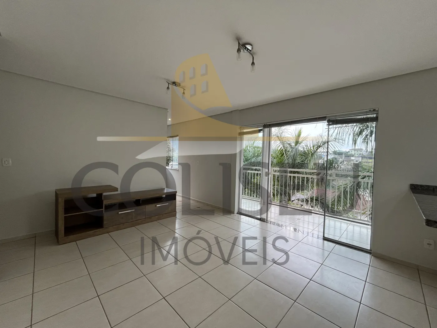 Alugar Casa / Padr&atilde;o em Conc&oacute;rdia R$ 1.900,00 - Foto 6