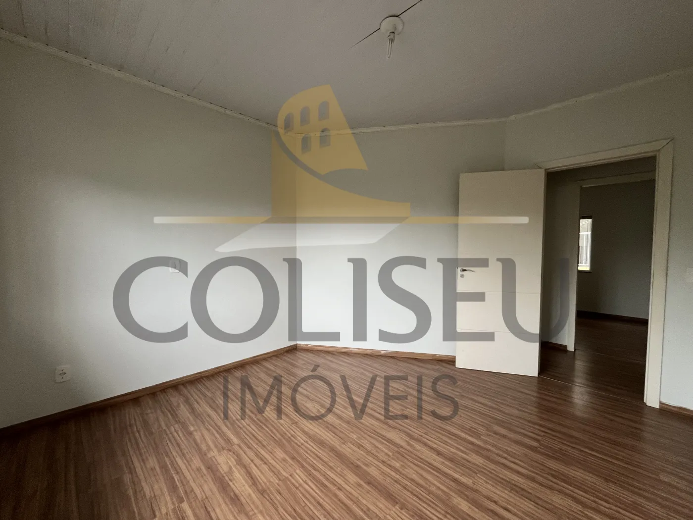 Alugar Casa / Padr&atilde;o em Conc&oacute;rdia R$ 1.900,00 - Foto 19