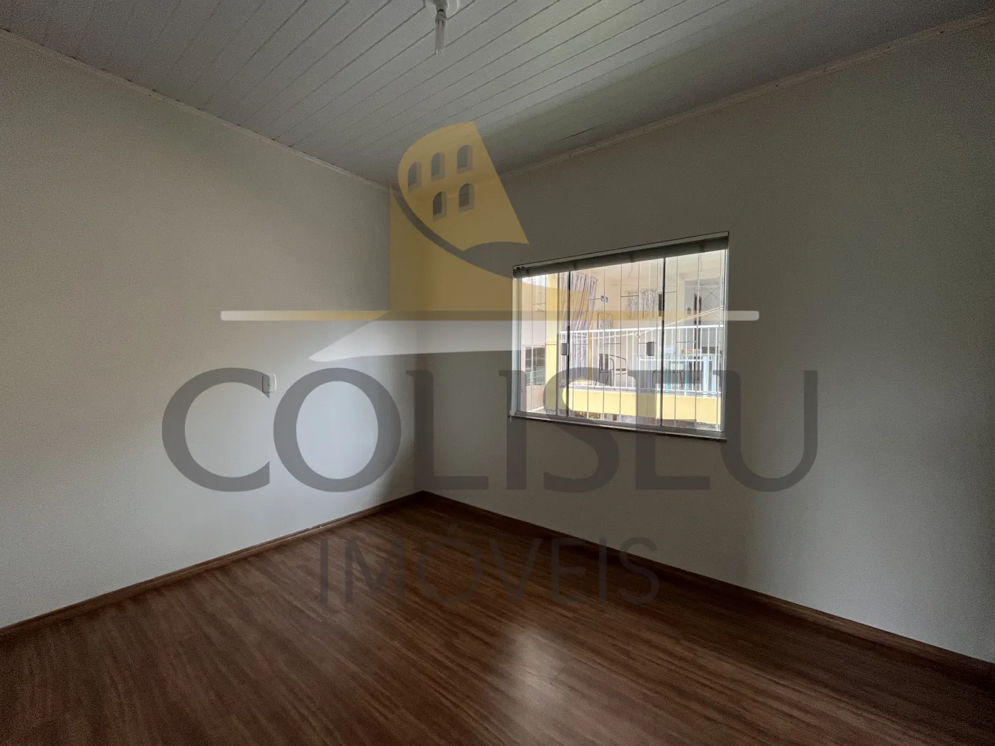 Alugar Casa / Padr&atilde;o em Conc&oacute;rdia R$ 1.900,00 - Foto 25