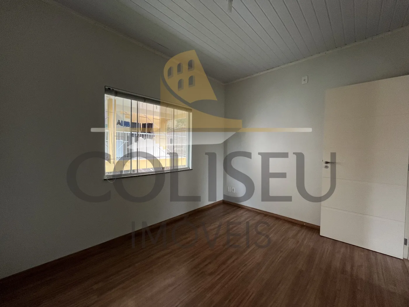 Alugar Casa / Padr&atilde;o em Conc&oacute;rdia R$ 1.900,00 - Foto 26
