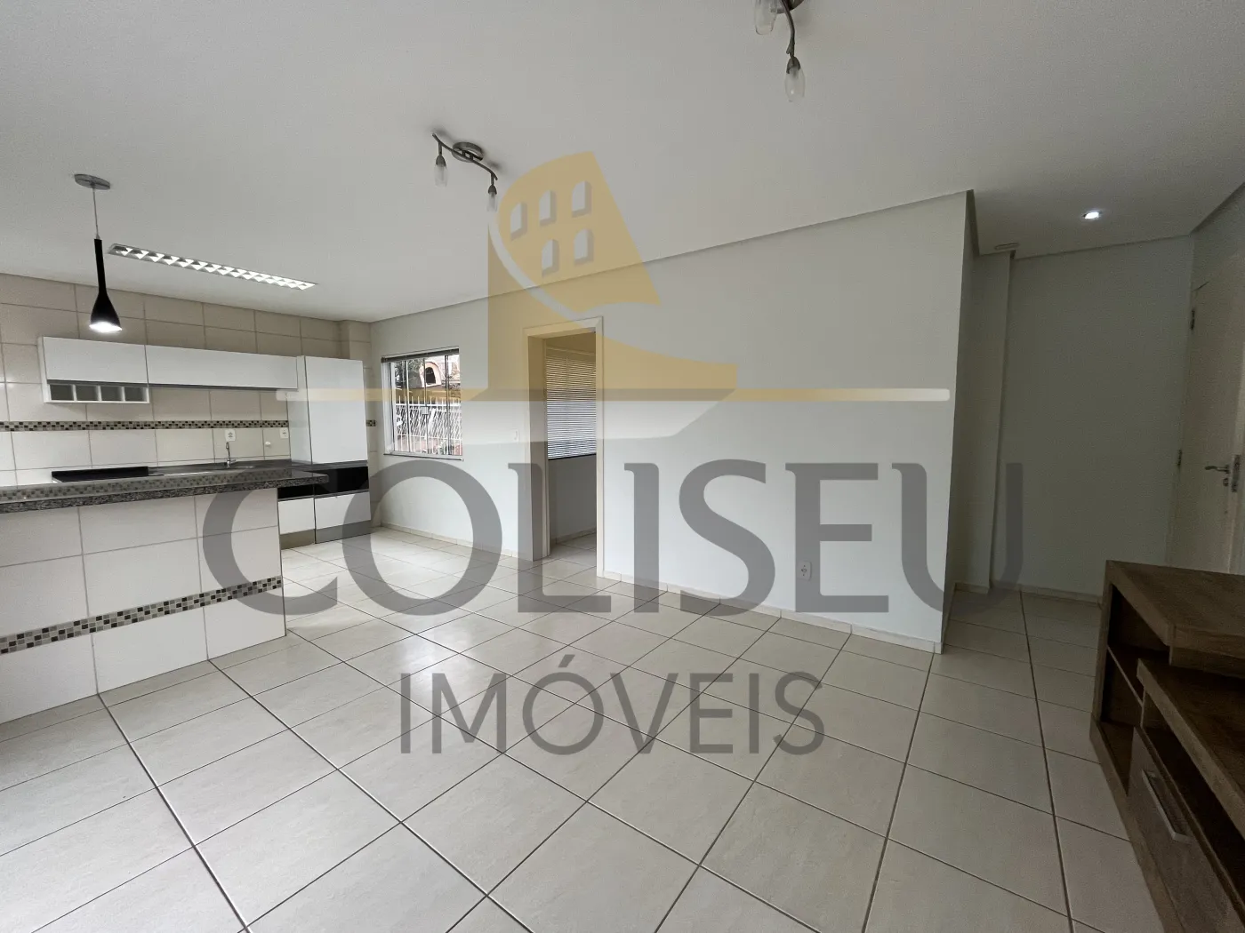 Alugar Casa / Padr&atilde;o em Conc&oacute;rdia R$ 1.900,00 - Foto 42