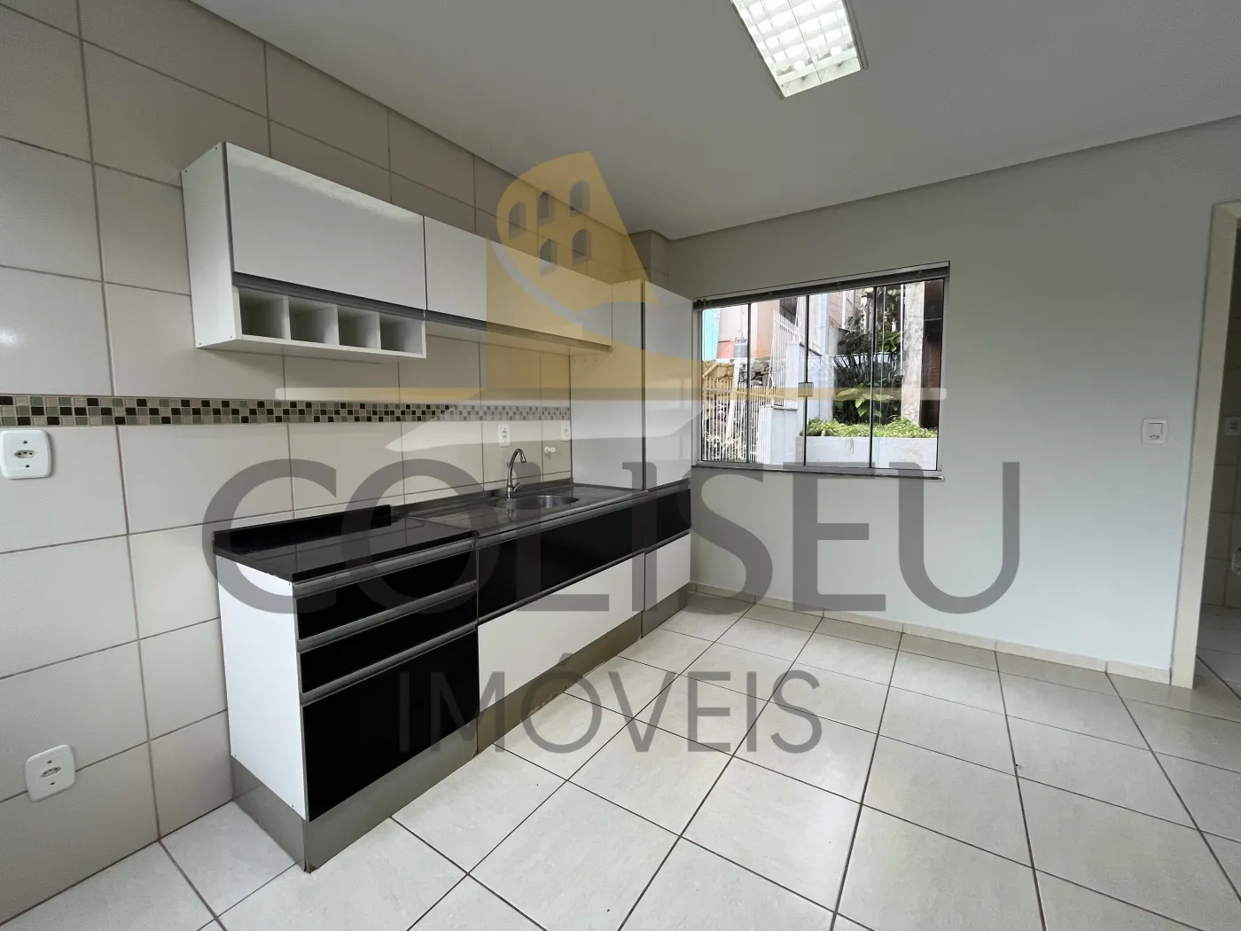 Alugar Casa / Padr&atilde;o em Conc&oacute;rdia R$ 1.900,00 - Foto 50