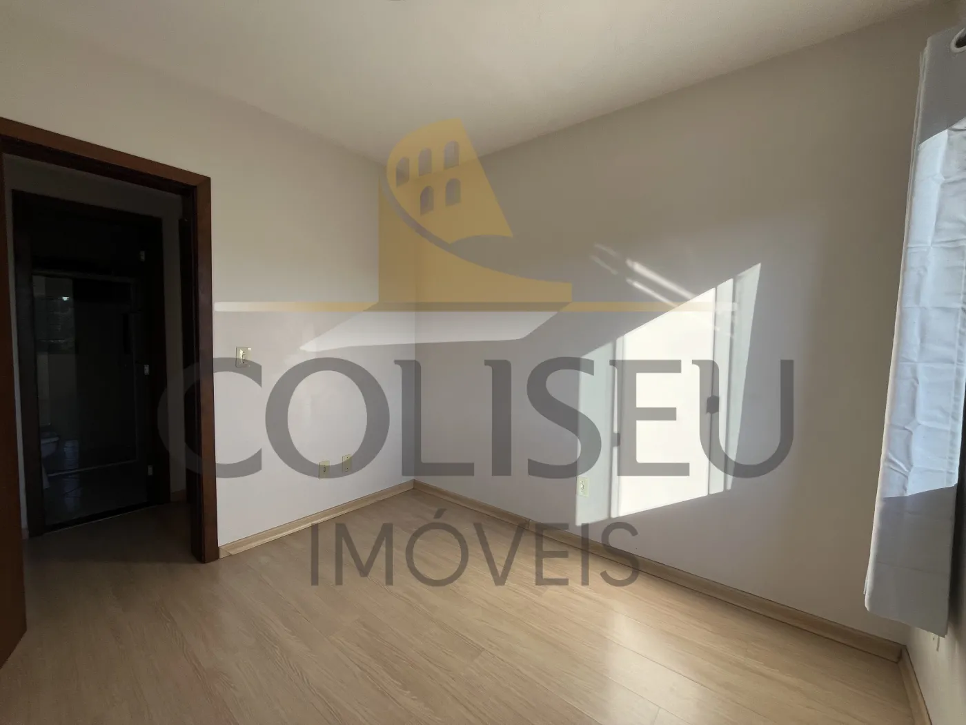 Alugar Apartamento / Padr&atilde;o em Conc&oacute;rdia R$ 1.600,00 - Foto 21