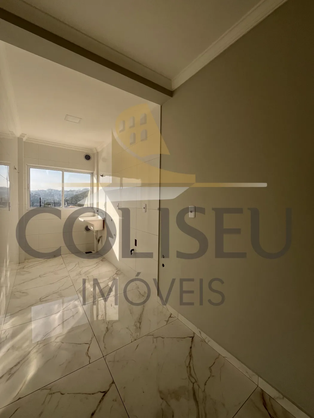 Alugar Apartamento / Padr&atilde;o em Conc&oacute;rdia R$ 1.500,00 - Foto 3