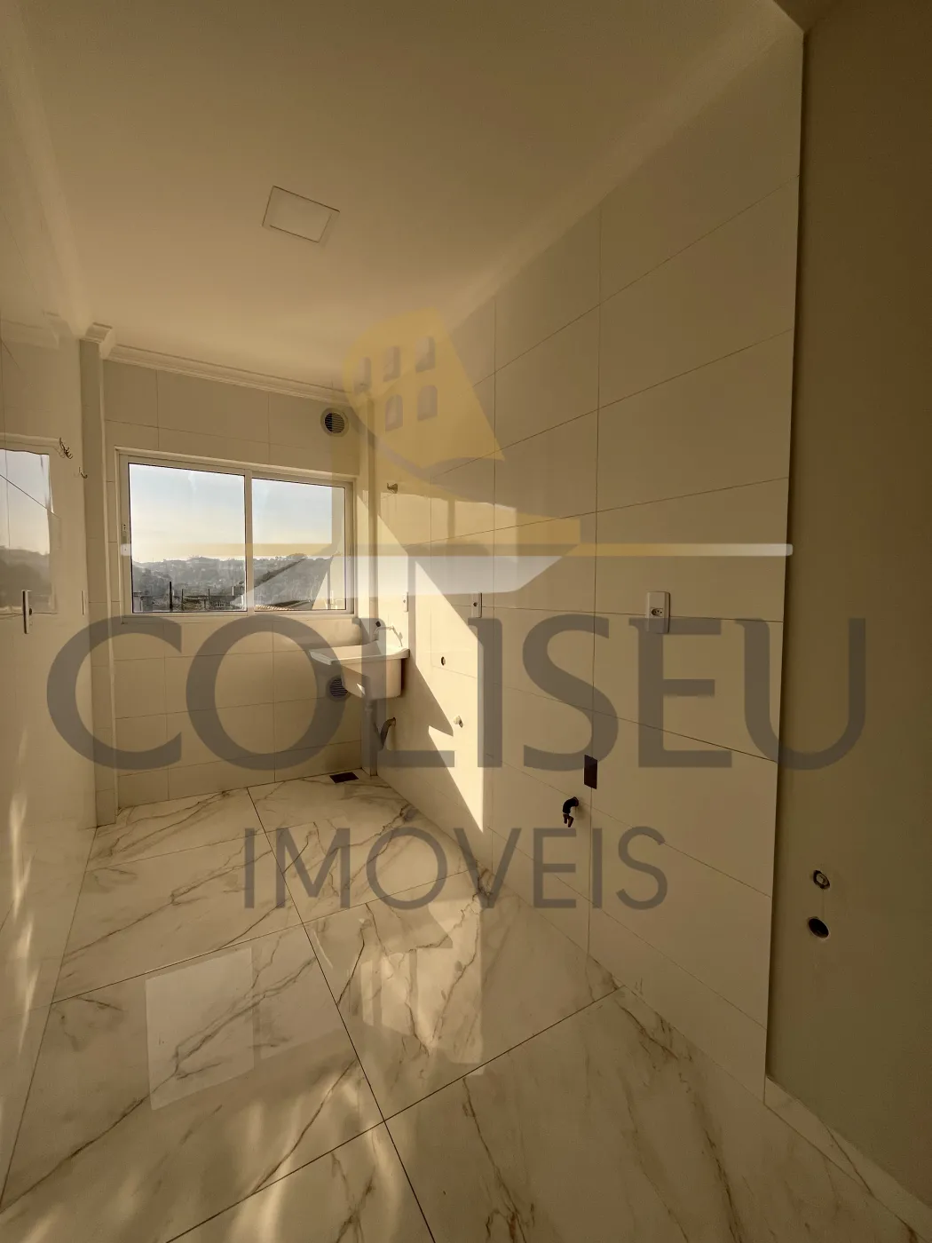 Alugar Apartamento / Padr&atilde;o em Conc&oacute;rdia R$ 1.500,00 - Foto 4