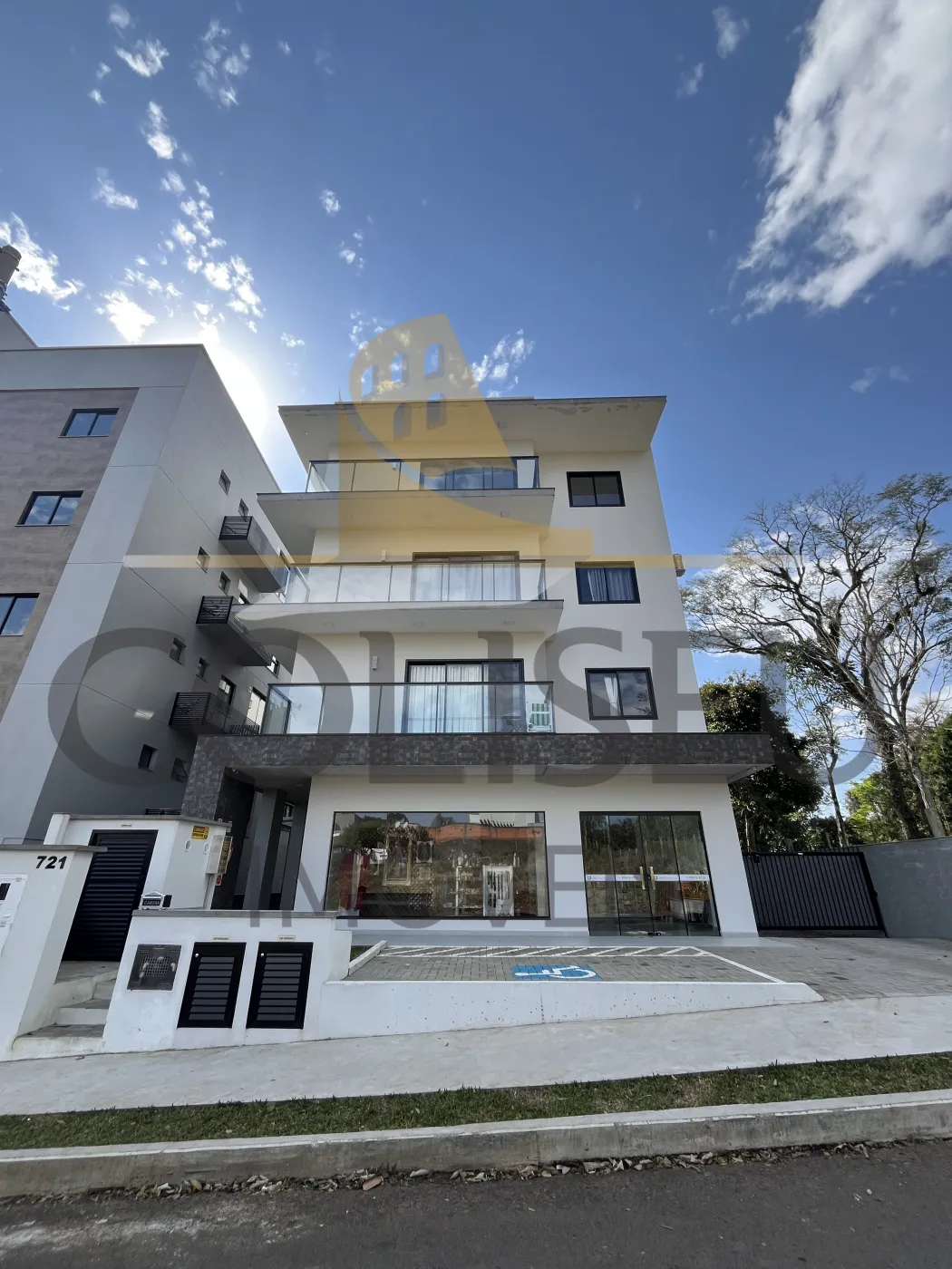 Alugar Apartamento / Padr&atilde;o em Conc&oacute;rdia R$ 1.650,00 - Foto 1