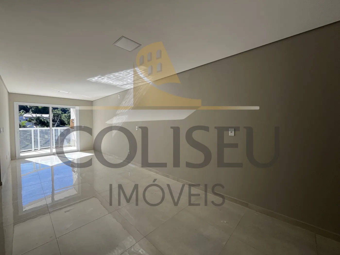 Alugar Apartamento / Padr&atilde;o em Conc&oacute;rdia R$ 1.200,00 - Foto 5