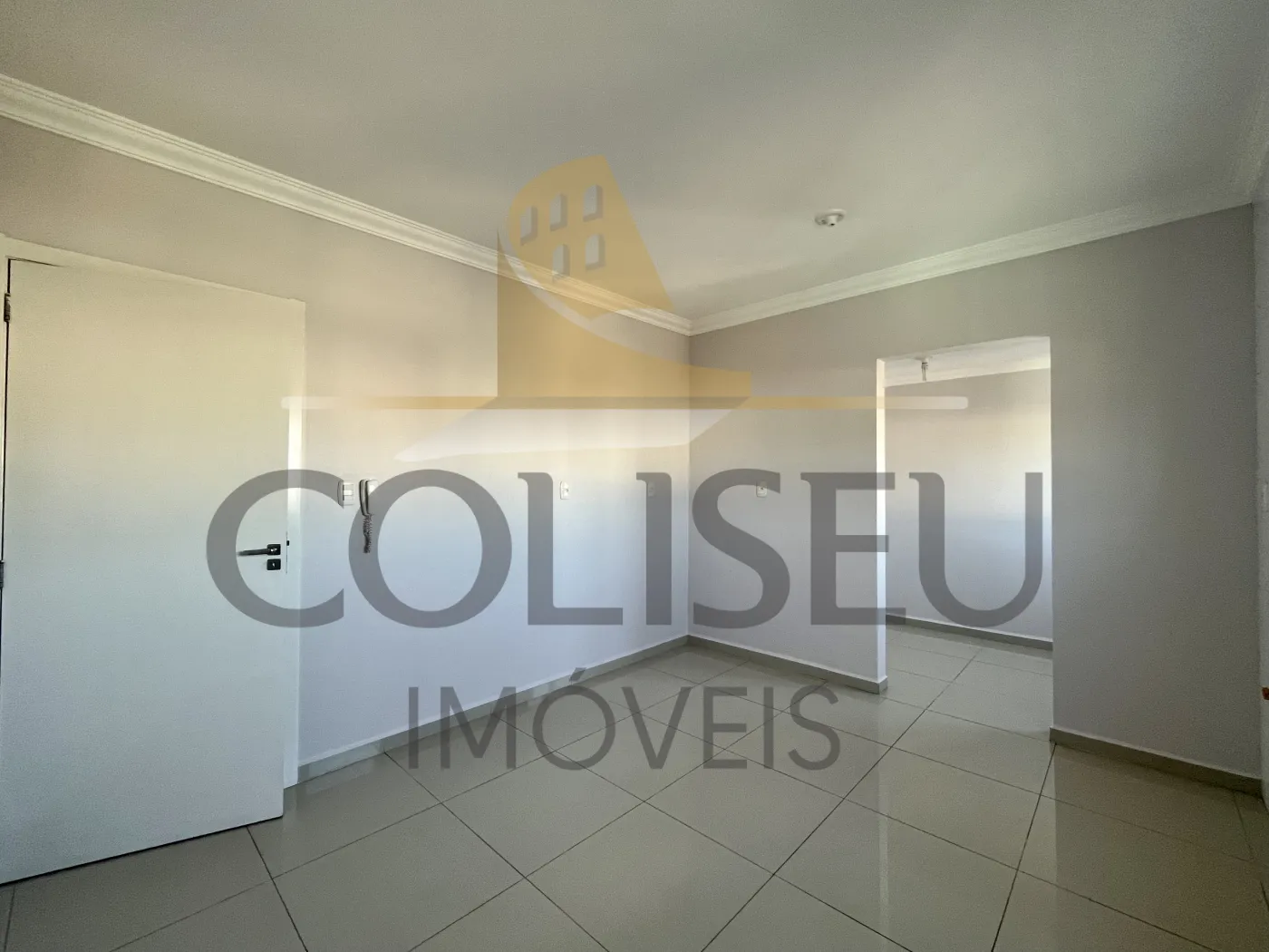 Alugar Apartamento / Padr&atilde;o em Conc&oacute;rdia R$ 1.700,00 - Foto 10