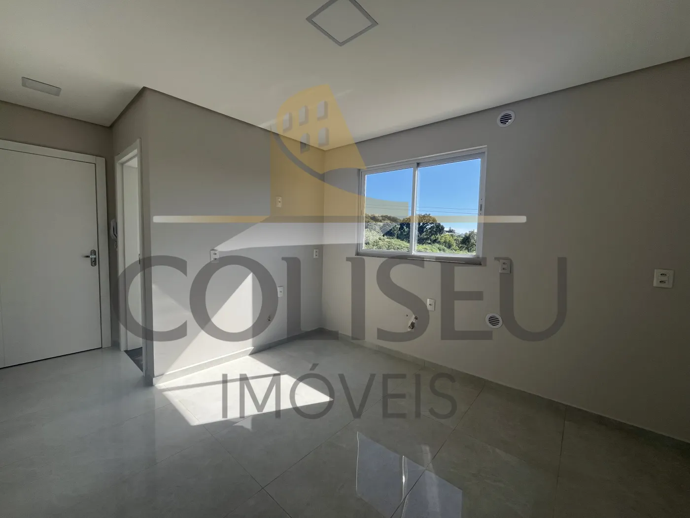Alugar Apartamento / Padr&atilde;o em Conc&oacute;rdia R$ 2.300,00 - Foto 3