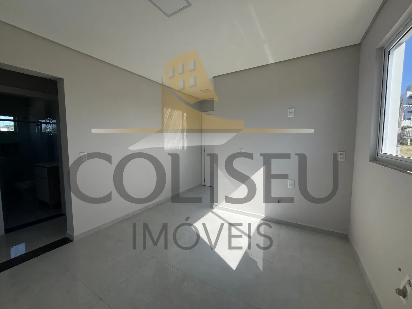Alugar Apartamento / Padr&atilde;o em Conc&oacute;rdia R$ 2.300,00 - Foto 4