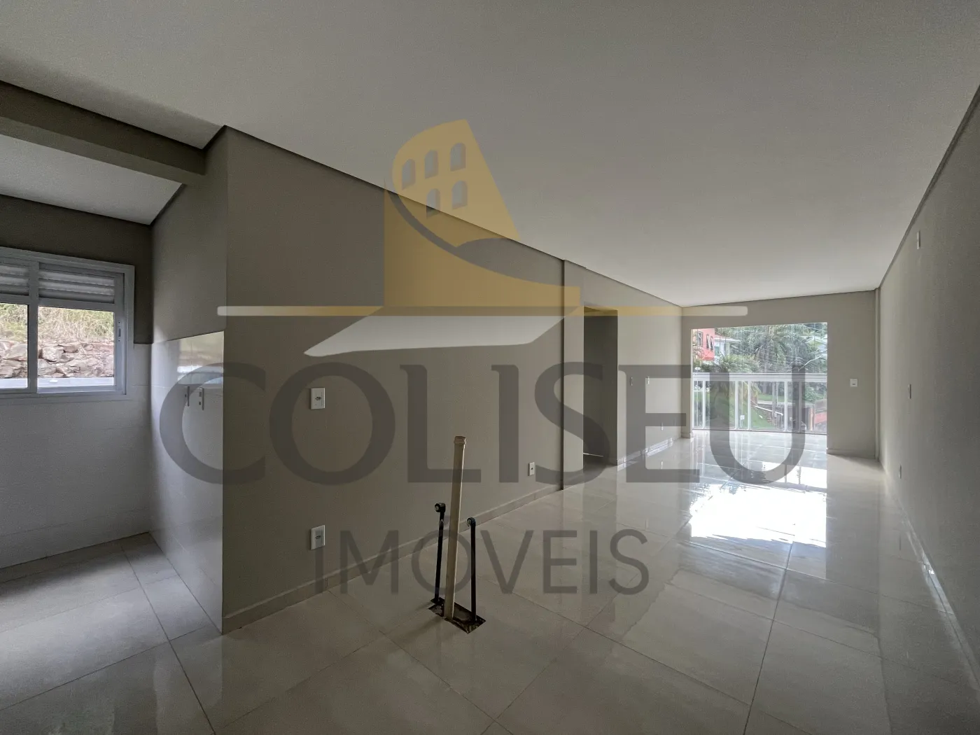 Alugar Apartamento / Padr&atilde;o em Conc&oacute;rdia R$ 1.500,00 - Foto 2