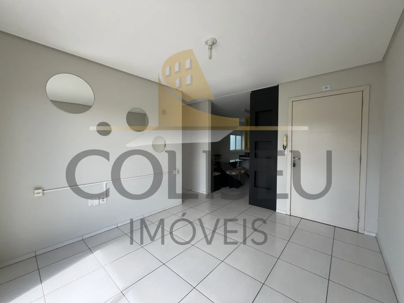 Alugar Apartamento / Padr&atilde;o em Conc&oacute;rdia R$ 1.400,00 - Foto 3