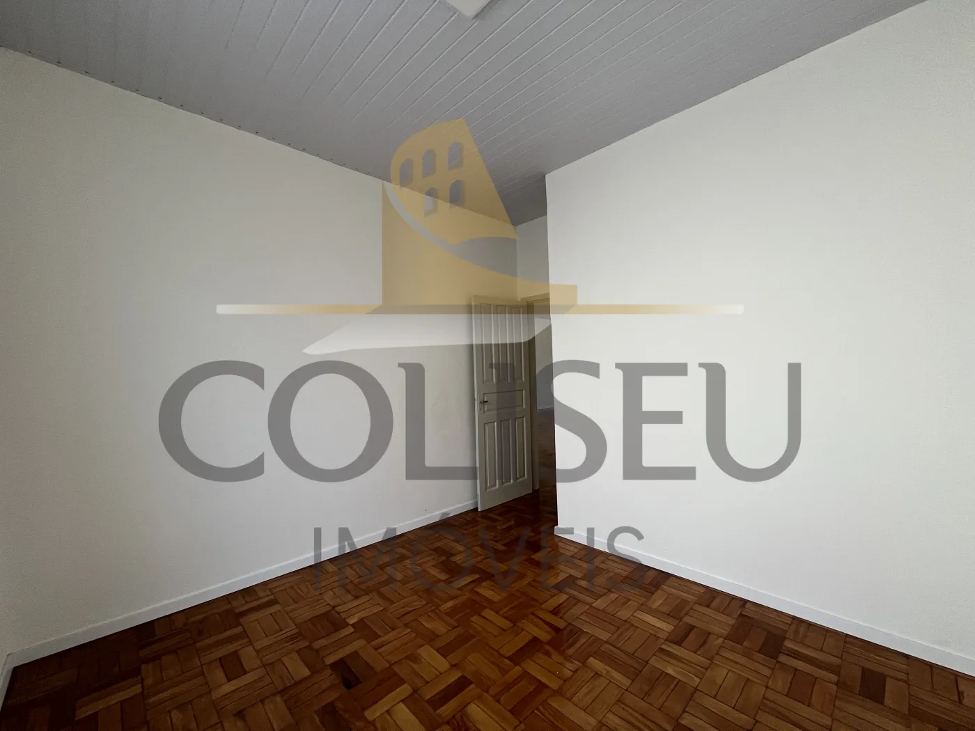 Alugar Apartamento / Padr&atilde;o em Conc&oacute;rdia R$ 1.600,00 - Foto 27