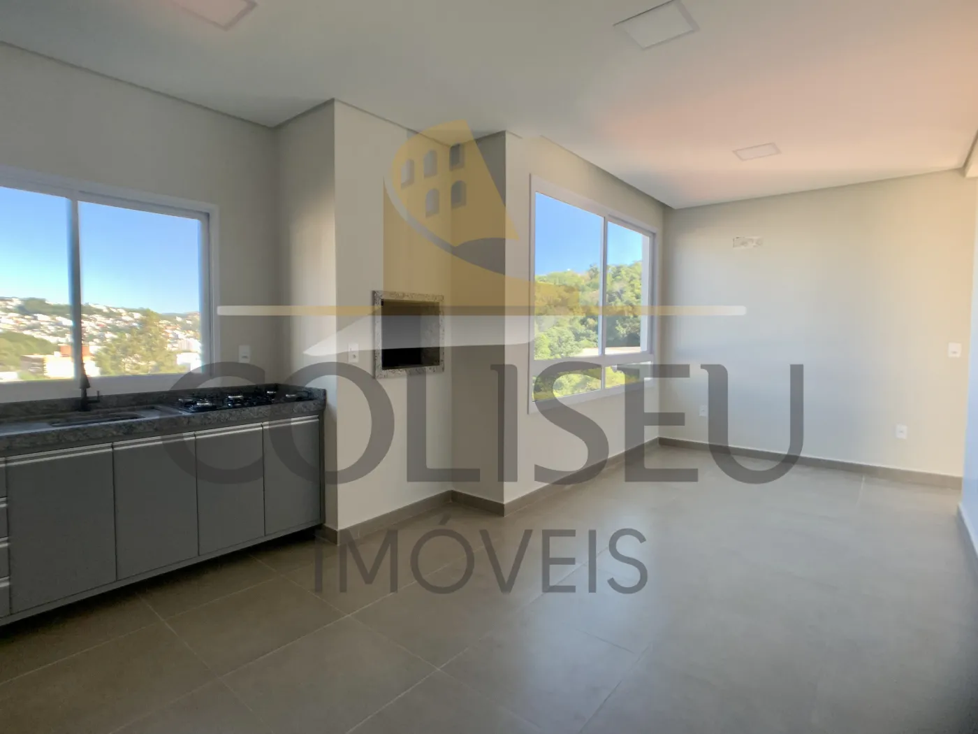 Alugar Apartamento / Padr&atilde;o em Conc&oacute;rdia R$ 1.600,00 - Foto 2