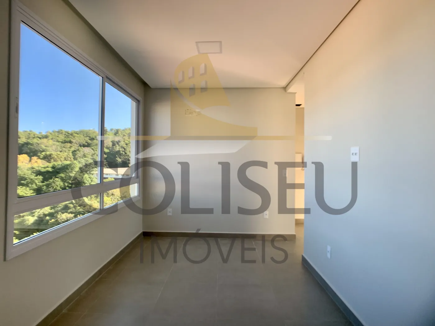 Alugar Apartamento / Padr&atilde;o em Conc&oacute;rdia R$ 1.600,00 - Foto 6