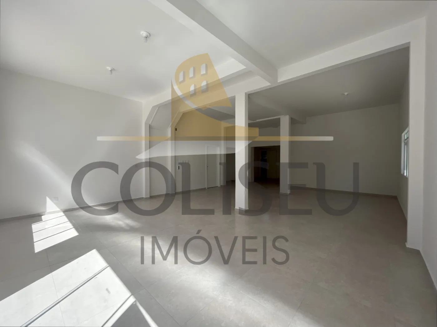 Alugar Comercial / Loja em Conc&oacute;rdia R$ 2.200,00 - Foto 4