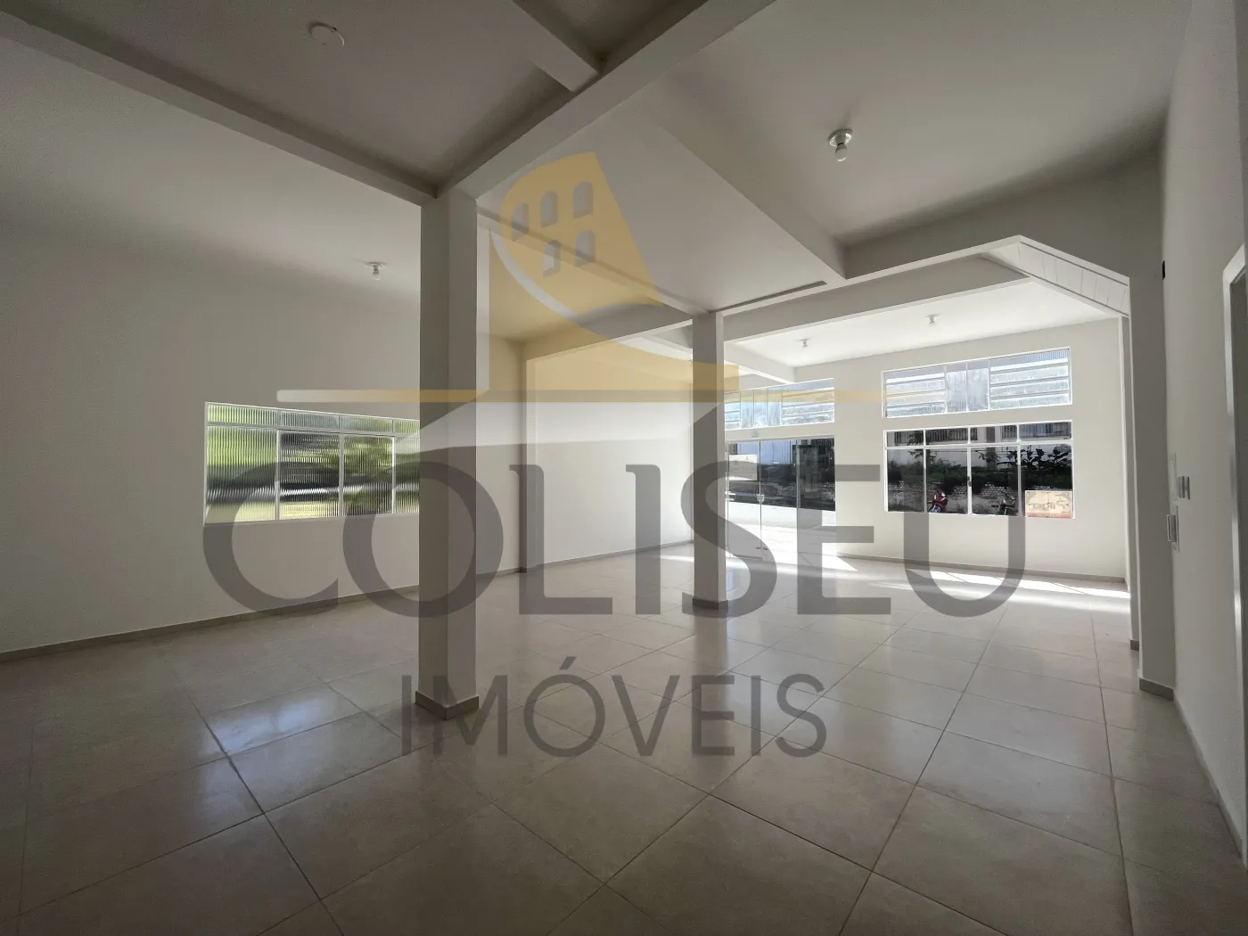 Alugar Comercial / Loja em Conc&oacute;rdia R$ 2.200,00 - Foto 8