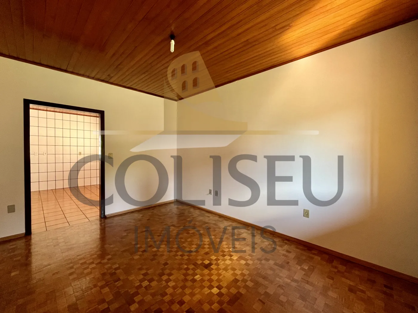 Alugar Casa / Piso Superior em Conc&oacute;rdia R$ 1.700,00 - Foto 3