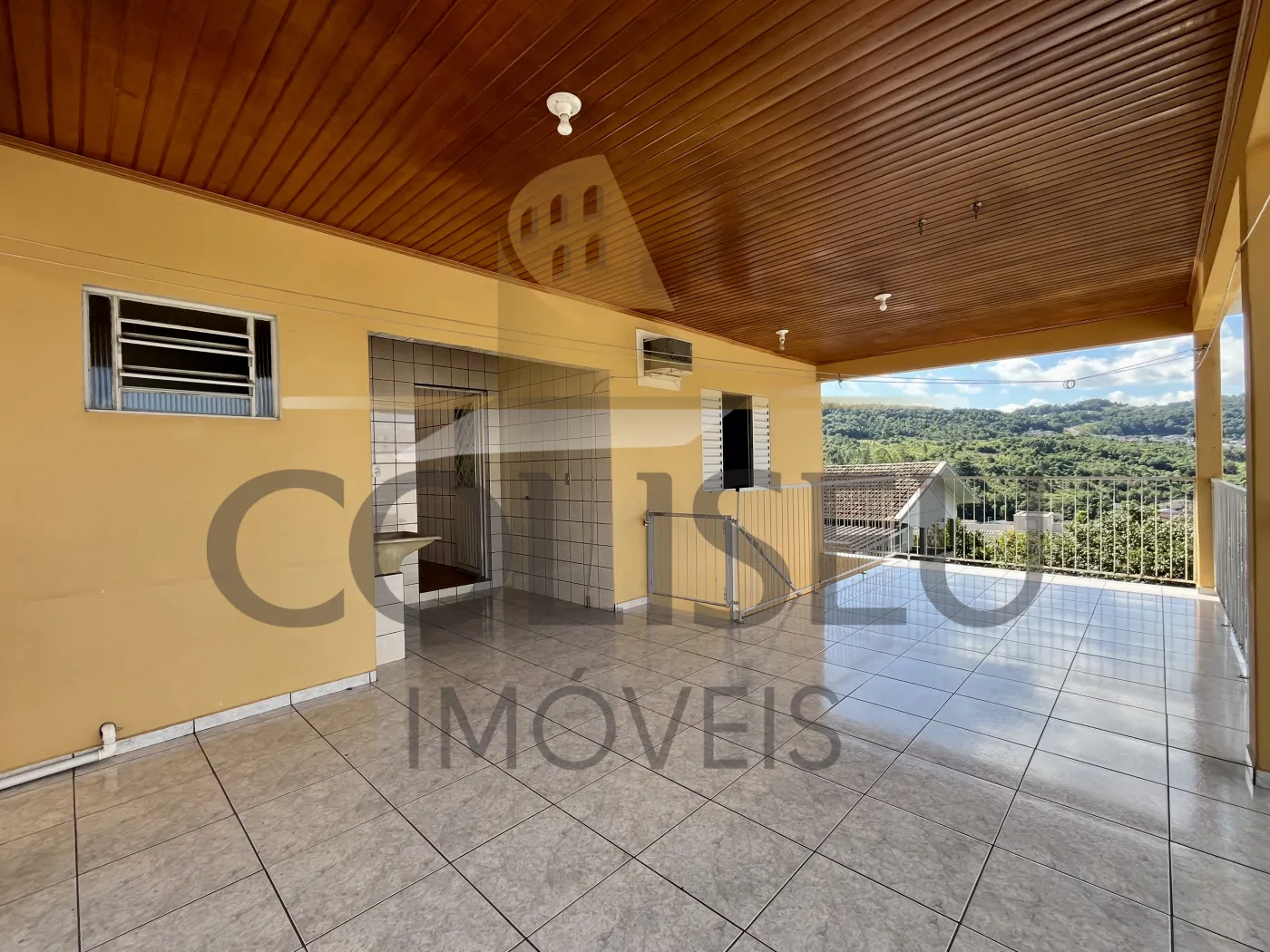 Alugar Casa / Piso Superior em Conc&oacute;rdia R$ 1.700,00 - Foto 15