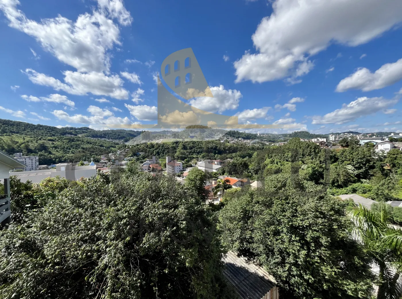 Alugar Casa / Piso Superior em Conc&oacute;rdia R$ 1.700,00 - Foto 16