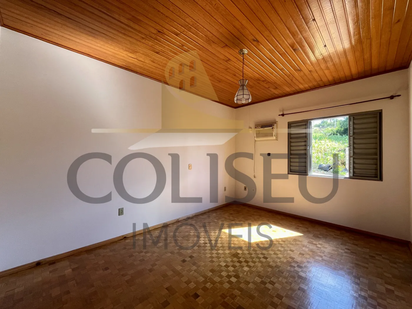 Alugar Casa / Piso Superior em Conc&oacute;rdia R$ 1.700,00 - Foto 28