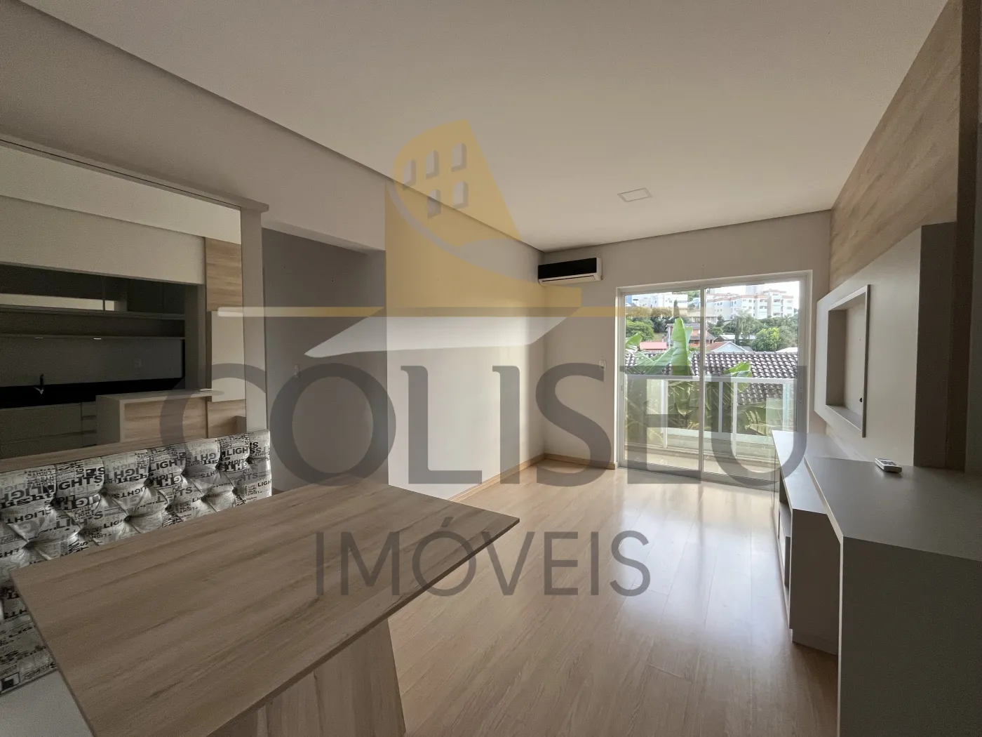 Alugar Apartamento / Padr&atilde;o em Conc&oacute;rdia R$ 2.200,00 - Foto 2