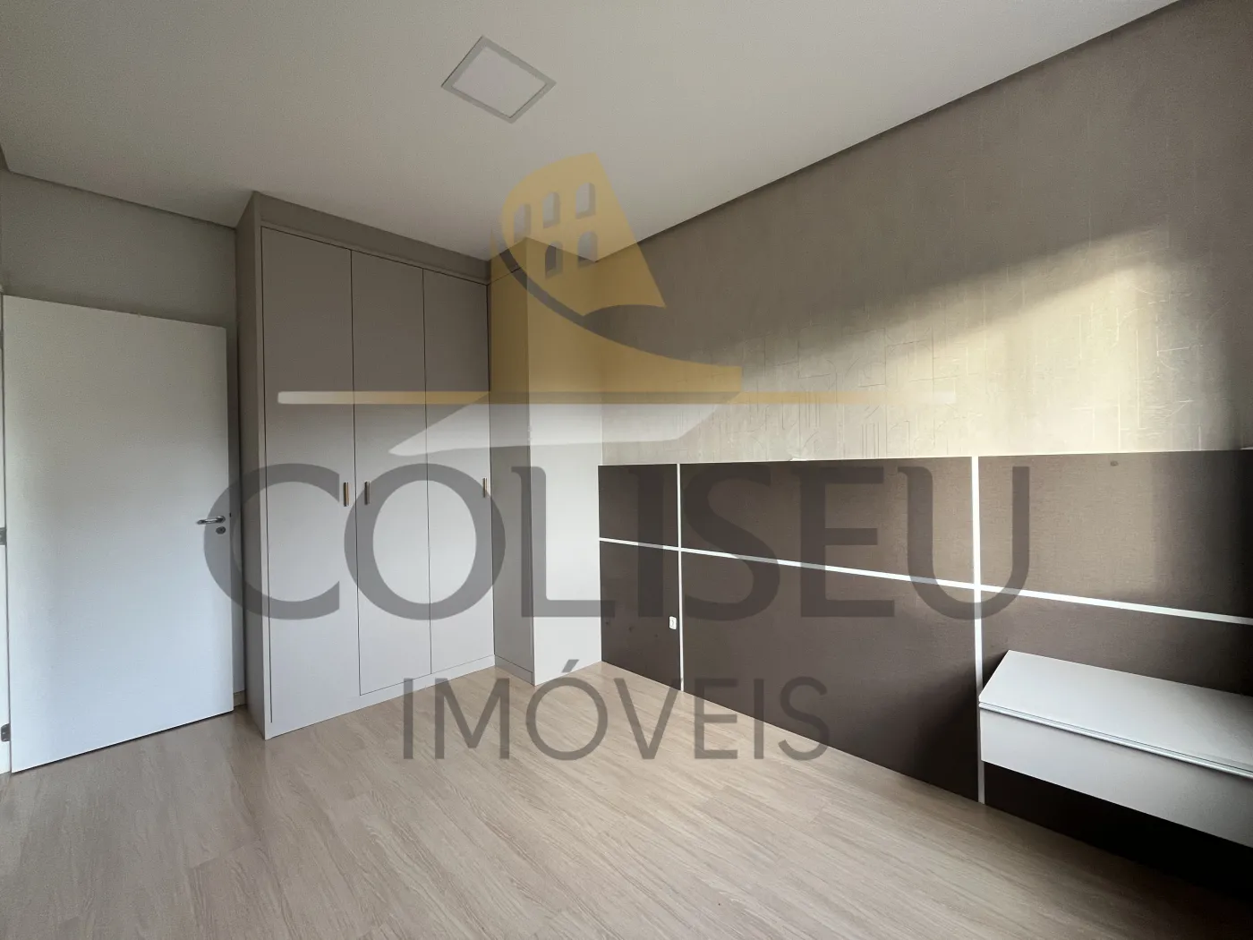 Alugar Apartamento / Padr&atilde;o em Conc&oacute;rdia R$ 2.200,00 - Foto 20
