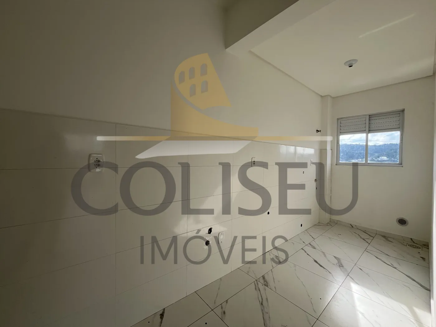 Alugar Apartamento / Padr&atilde;o em Conc&oacute;rdia R$ 1.200,00 - Foto 3