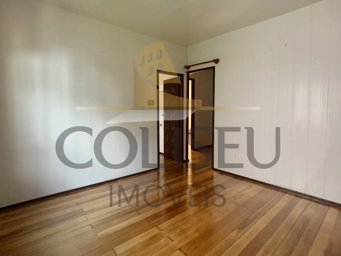 Alugar Casa / Padr&atilde;o em Conc&oacute;rdia R$ 1.350,00 - Foto 6