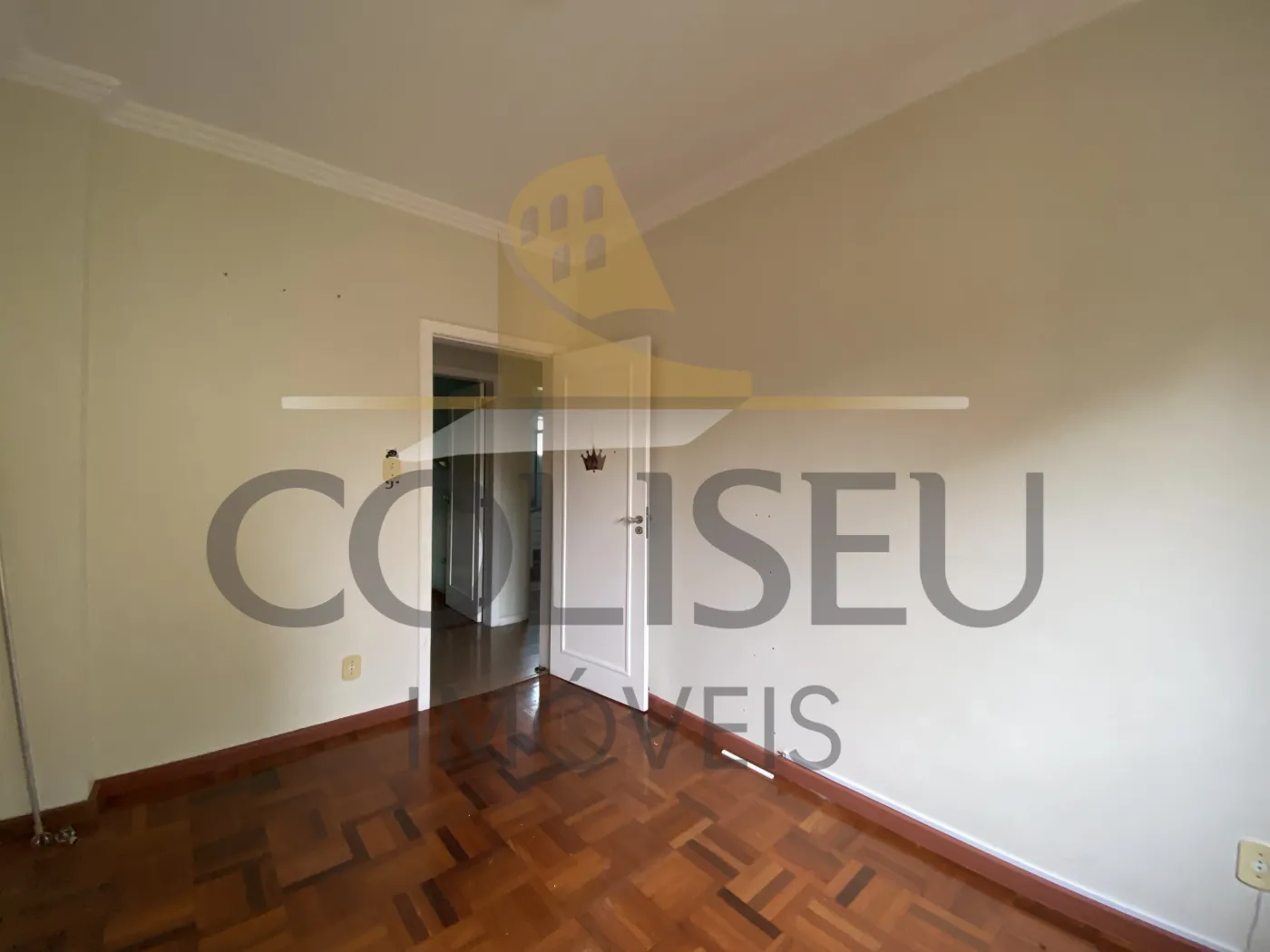 Alugar Apartamento / Padr&atilde;o em Conc&oacute;rdia R$ 2.300,00 - Foto 4