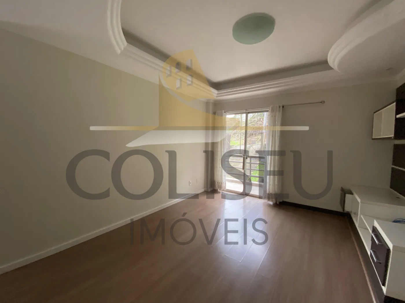 Alugar Apartamento / Padr&atilde;o em Conc&oacute;rdia R$ 2.300,00 - Foto 5