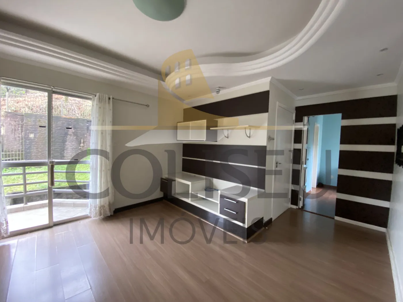 Alugar Apartamento / Padr&atilde;o em Conc&oacute;rdia R$ 2.300,00 - Foto 2