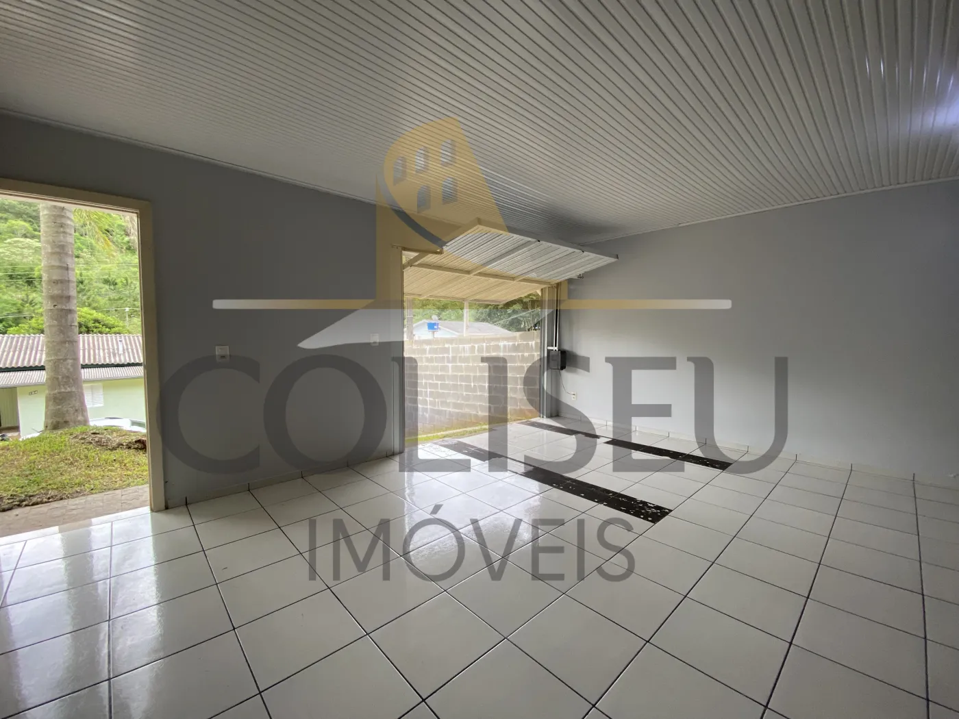 Alugar Casa / Padr&atilde;o em Conc&oacute;rdia R$ 1.500,00 - Foto 5