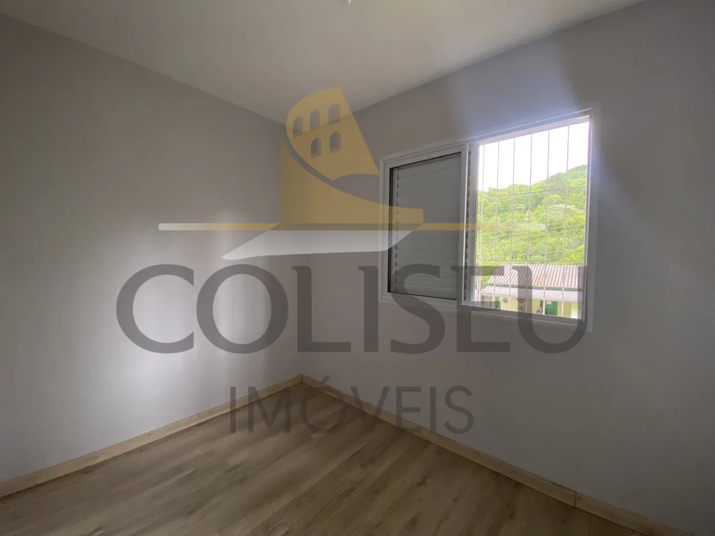 Alugar Casa / Padr&atilde;o em Conc&oacute;rdia R$ 1.500,00 - Foto 18