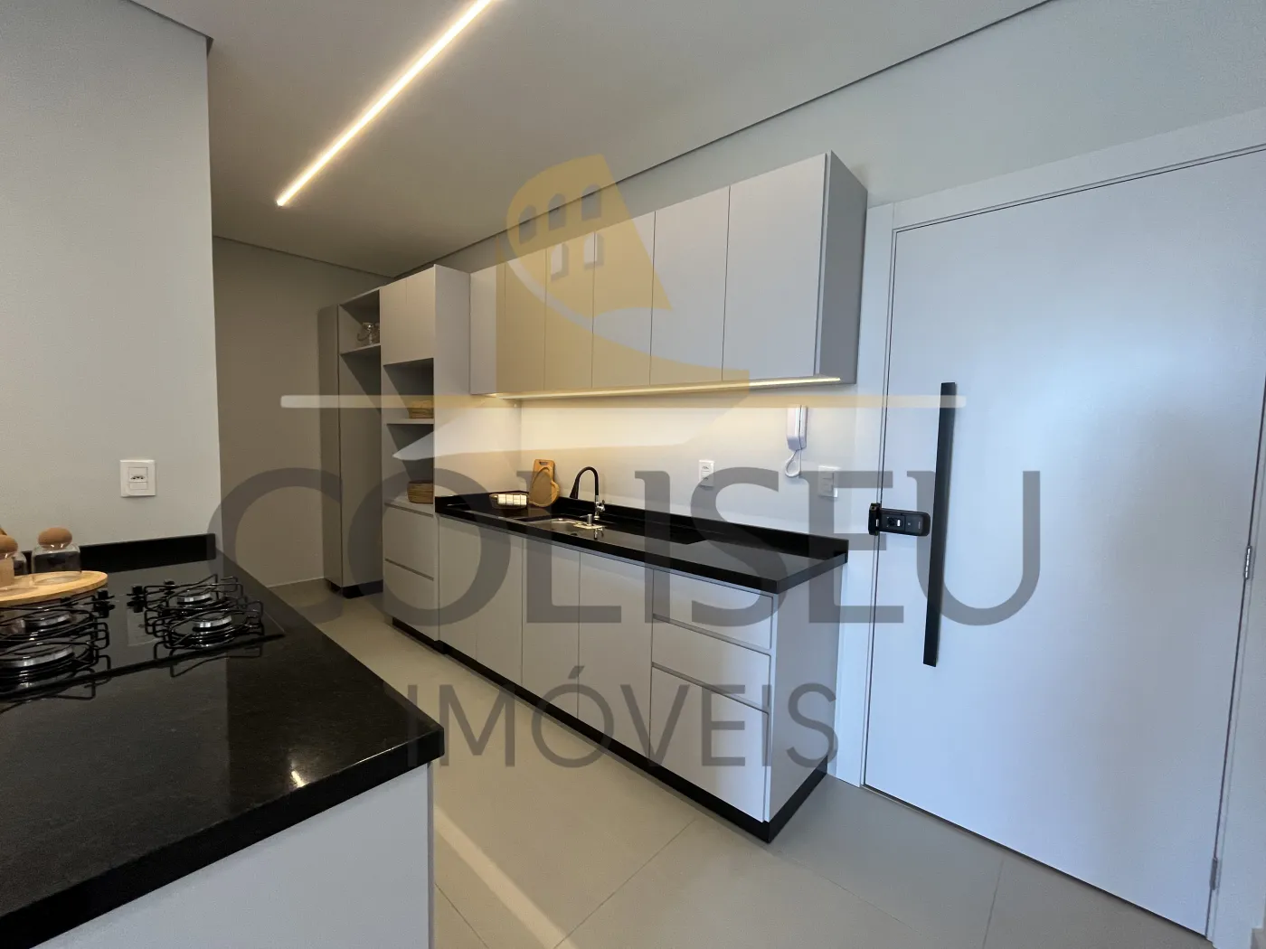 Alugar Apartamento / Padr&atilde;o em Conc&oacute;rdia R$ 2.500,00 - Foto 4