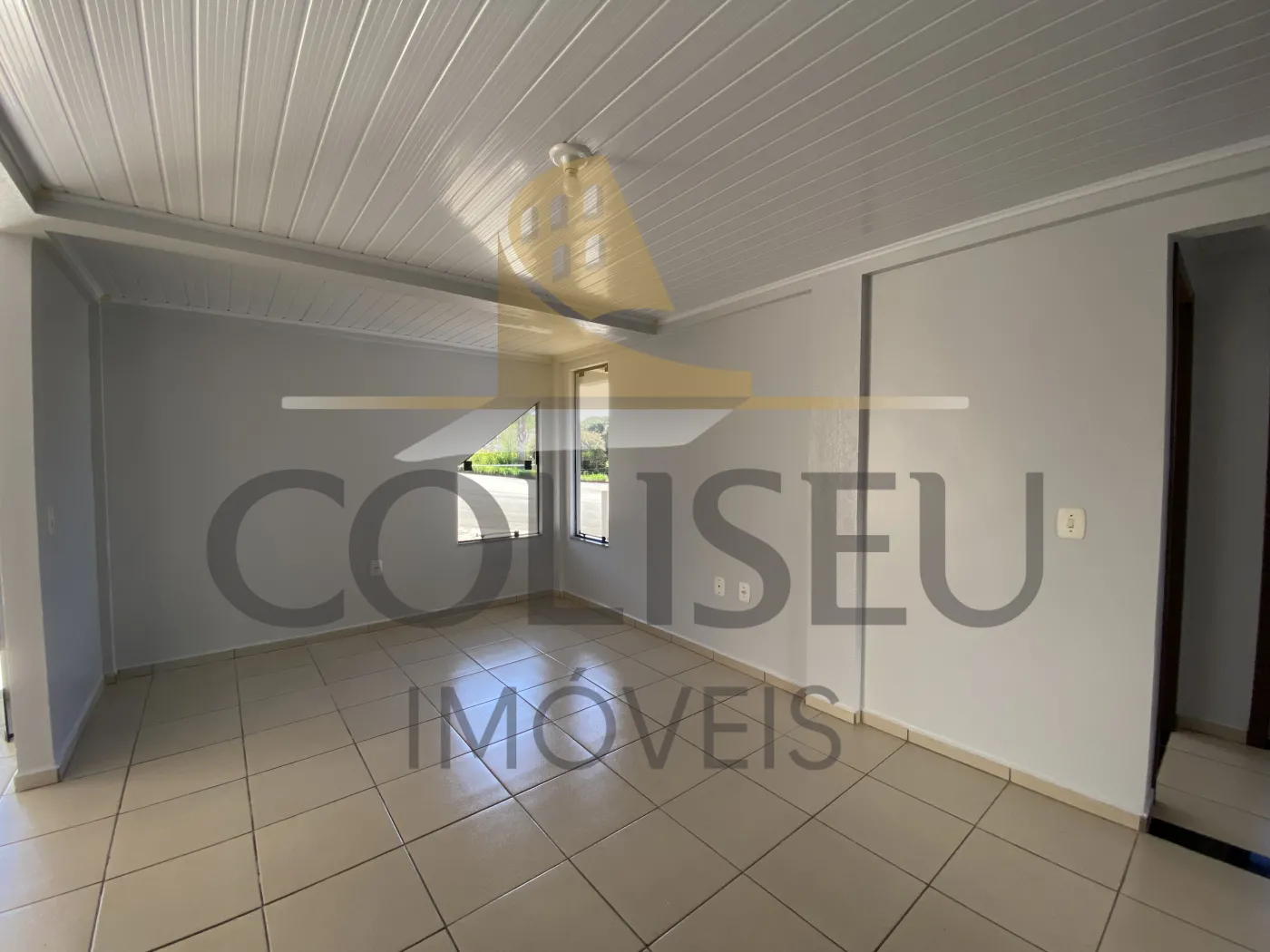 Alugar Casa / Piso T&eacute;rreo em Conc&oacute;rdia R$ 1.700,00 - Foto 8